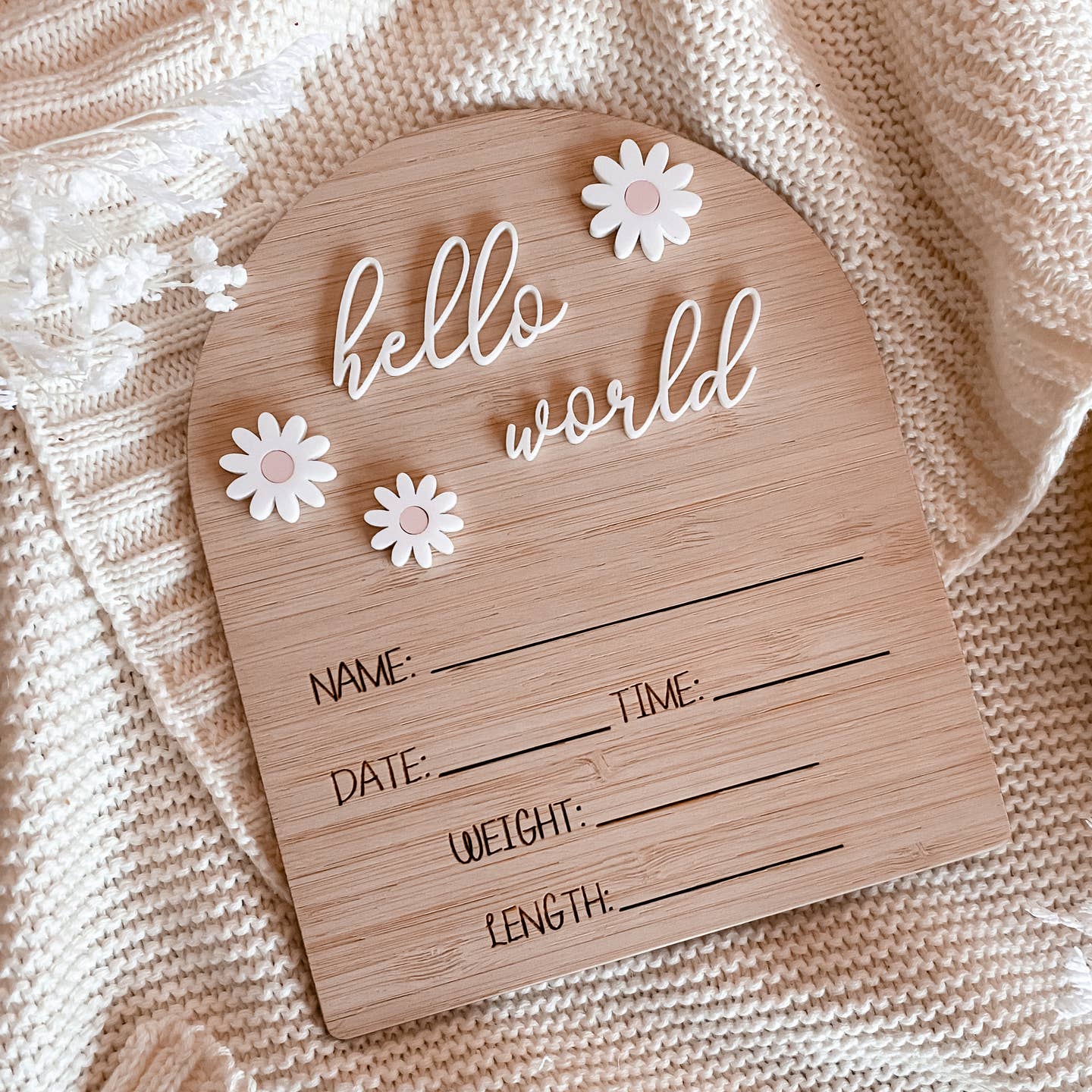 Penny And Co - Writeable Birth announcement - Daisy Hello World