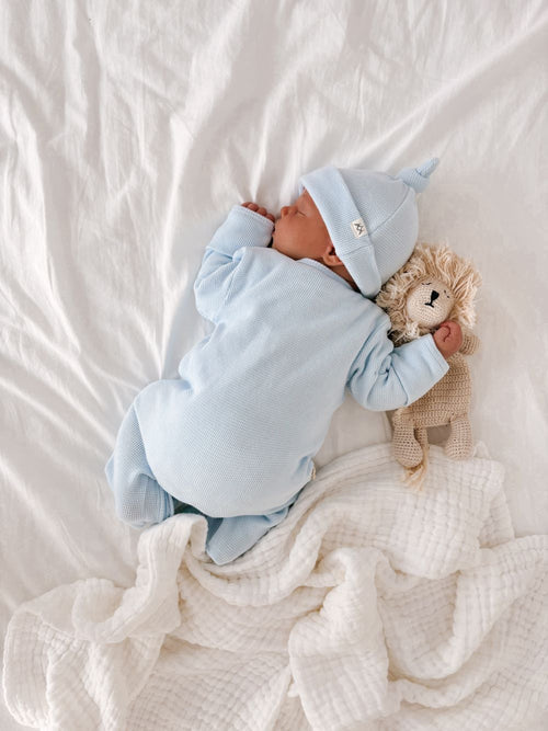 3 Little Crowns - My First Outfit - Onesie & Beanie Set - Baby Blue