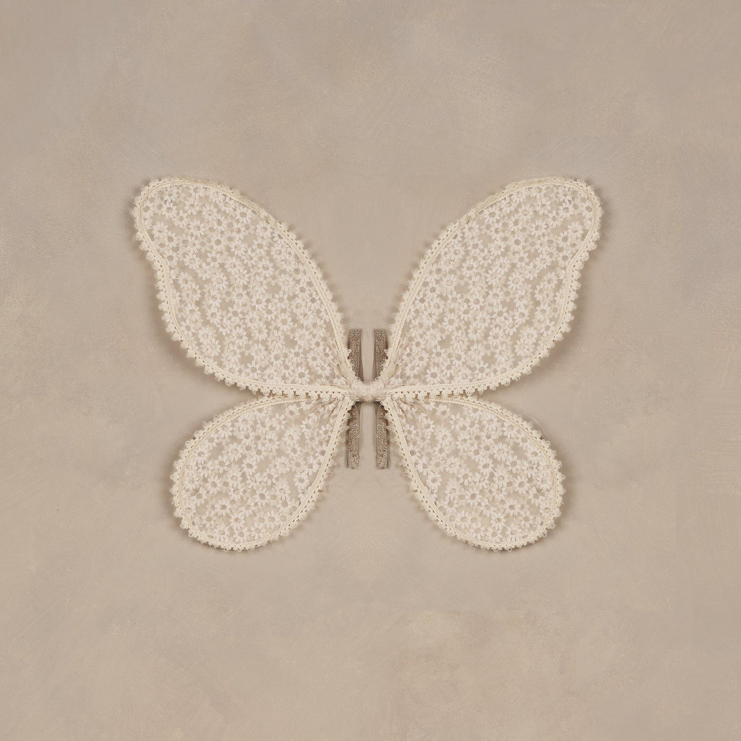 NORALEE - Wings - Daisy Embroidery