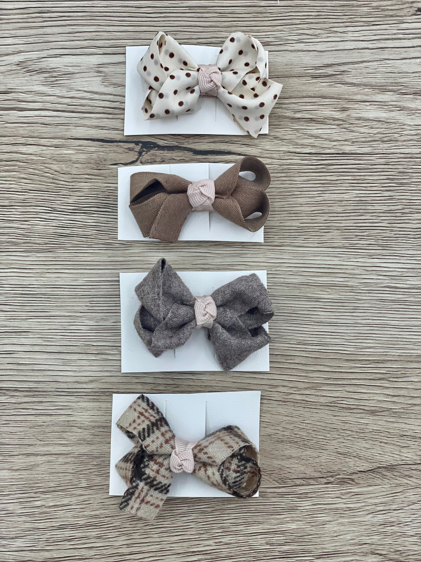 OMGboutique  - Baby Bow Accessory - Single or Pairs